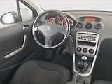 Peugeot 308 (2010) 1.6 HDi, 7 míst, nová STK - náhled 7