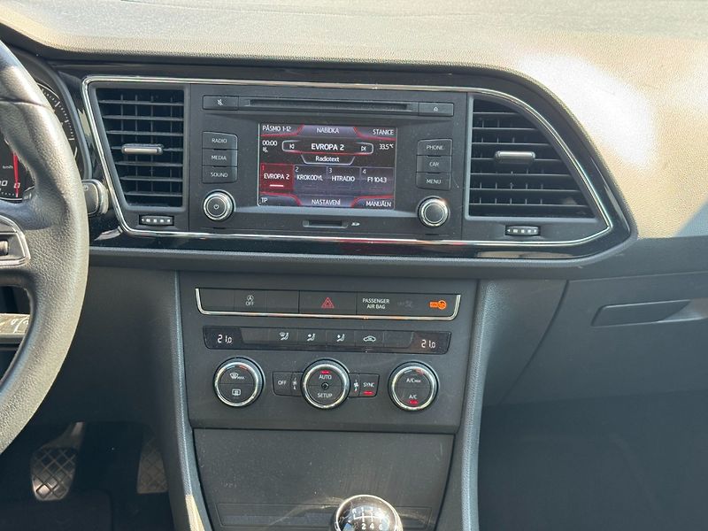 Seat Leon (2013) 1.4 TSI 90kW - fotka 18 z 44
