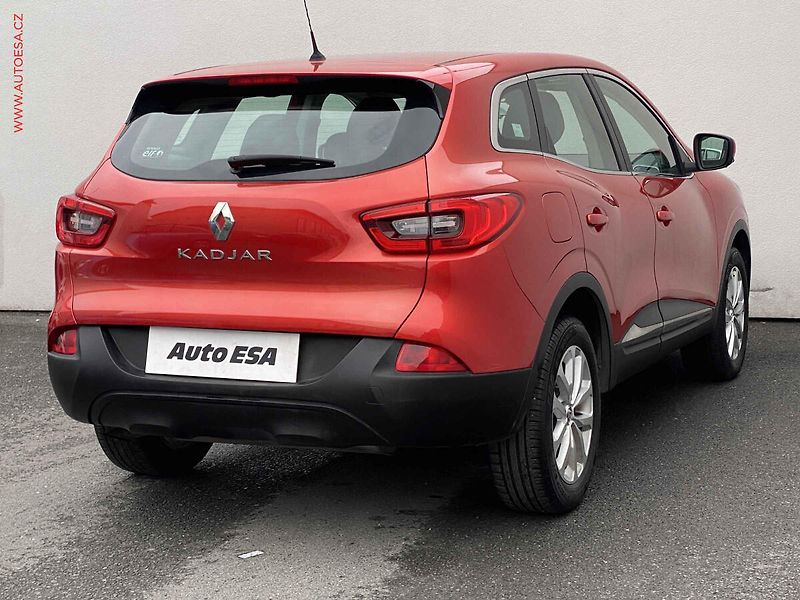 Renault Kadjar (2016) 1.2 TCe, ČR, AC, temp - fotka 4 z 17
