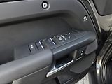 Land Rover Defender (2025) D300 X-DynSE HUD PANO TZ ACC - náhled 11