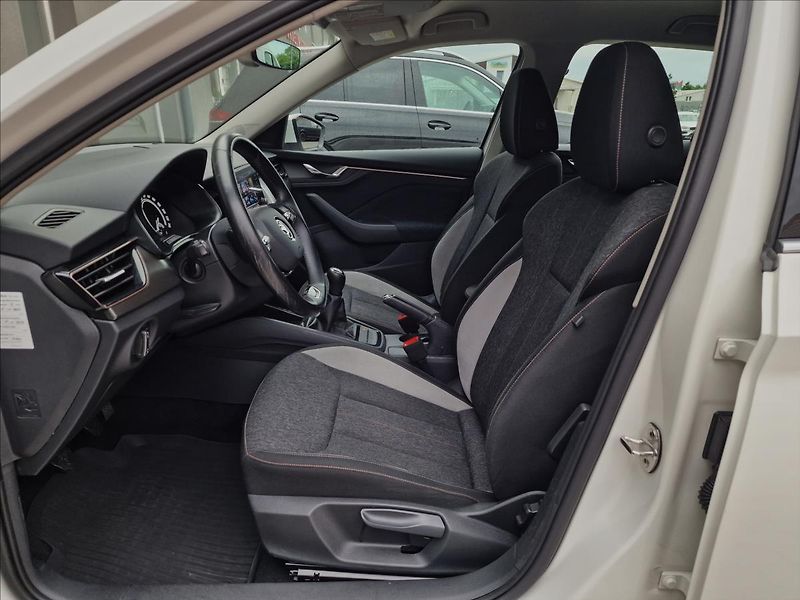 Škoda Kamiq 1.0TSI CNG Style,REZERVACE - fotka 19 z 50