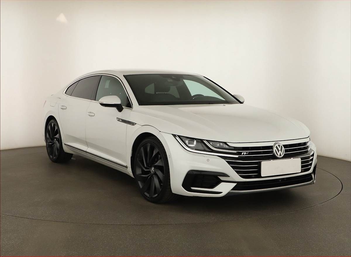 Volkswagen Arteon R-line 2.0 TSI, Automat, Kůže