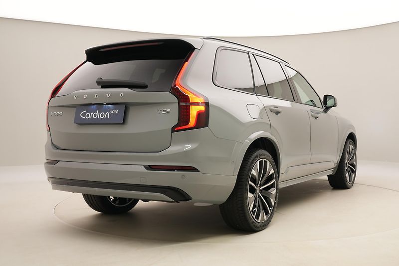 Volvo XC90 (2026) T8 AWD Plug-in DARK PLUS 7m - fotka 12 z 75