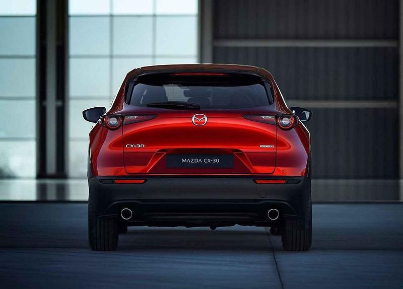 Nová Mazda CX-30