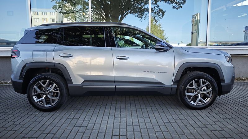 Jeep Compass (2026) First Edition  hybrid 145PS AT - fotka 5 z 38