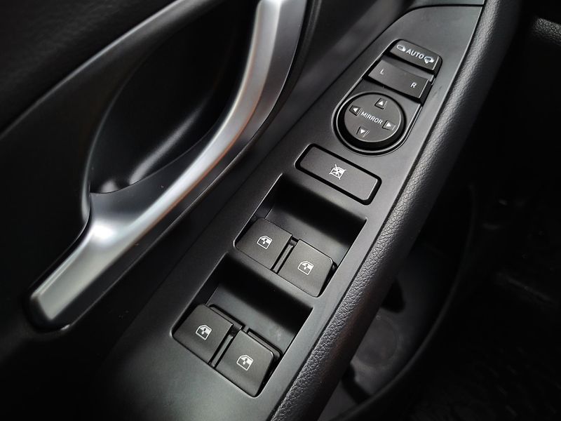 Hyundai i30 WG 1.5 T-GDI 118kW SMART *ČR - fotka 20 z 44