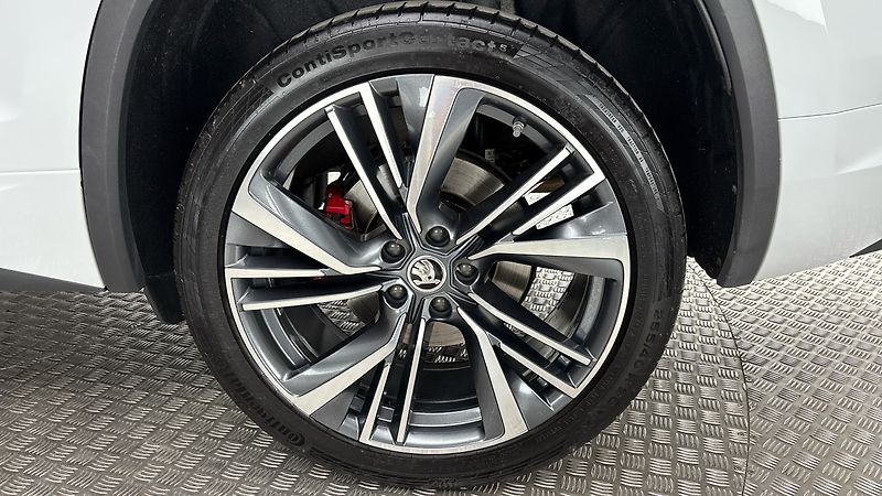Škoda Kodiaq 2.0 TSI DSG 4x4 RS - fotka 19 z 32