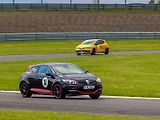 Rychlé Renaulty na Autodromu v Mostě.