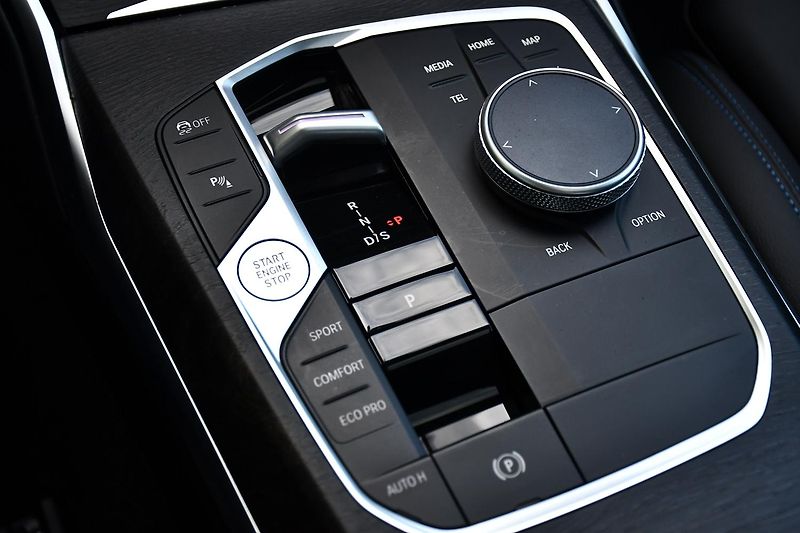 BMW Řada 3 320d xDrive M-SPORT 3L-ZÁRUKA  - fotka 25 z 45