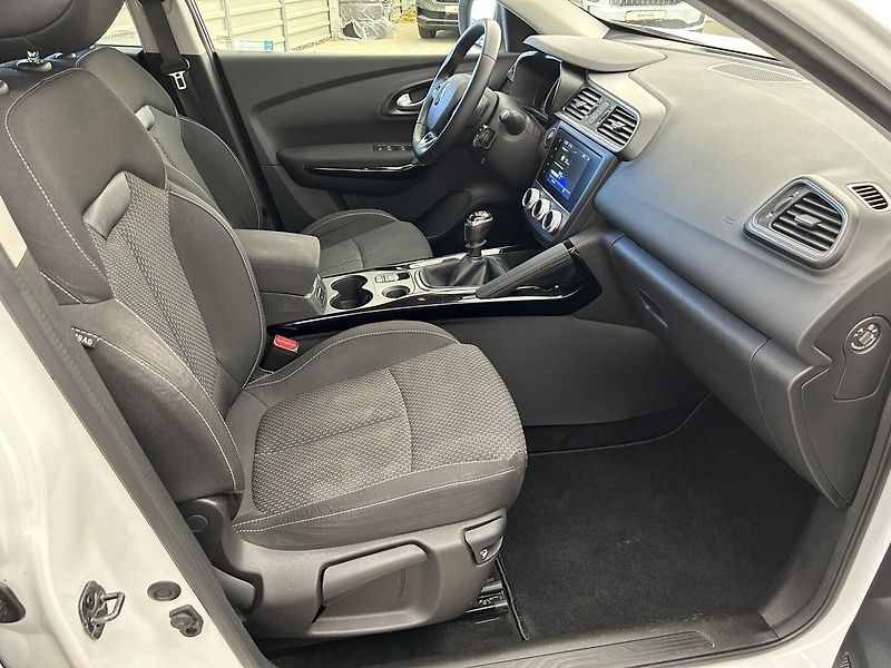 Renault Kadjar 1.3 TCe Zen - fotka 24 z 27