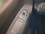 Opel Combo (2022) Electric 50kWh, SoH 100% - náhled 15