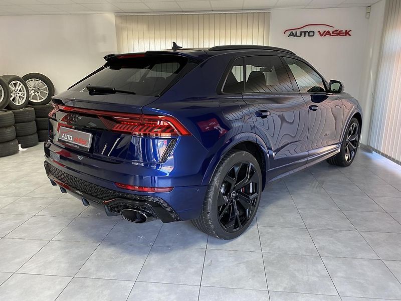 Audi RS Q8 ČR,1.MAJITEL,ZÁRUKA - fotka 13 z 33