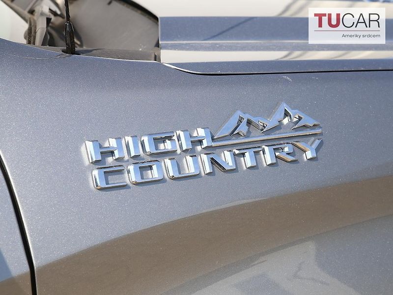 Chevrolet Silverado (2026) High Country 6.2 V8  - fotka 18 z 48