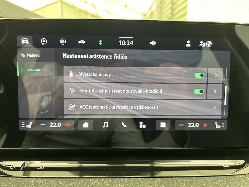Škoda Octavia 1.5 TSI Top selection - fotka 17 z 26