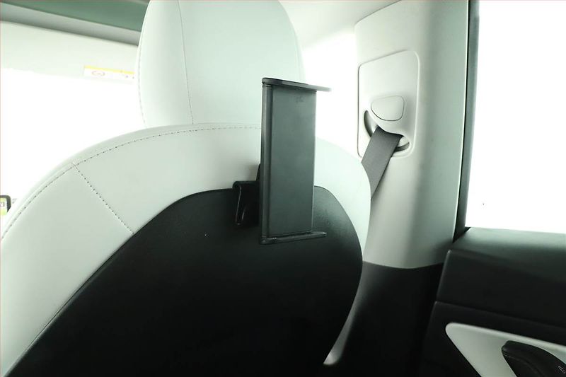 Tesla Model 3 (2021) Std Range Plus 55kWh, SoH 78% - fotka 13 z 20