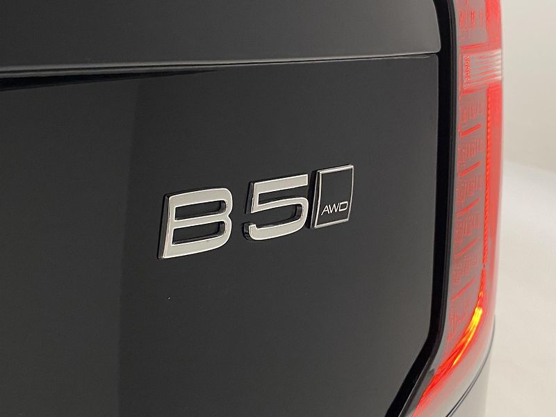 Volvo XC90 (2026) B5 AWD AUT BRIGHT PLUS 7míst - fotka 20 z 66