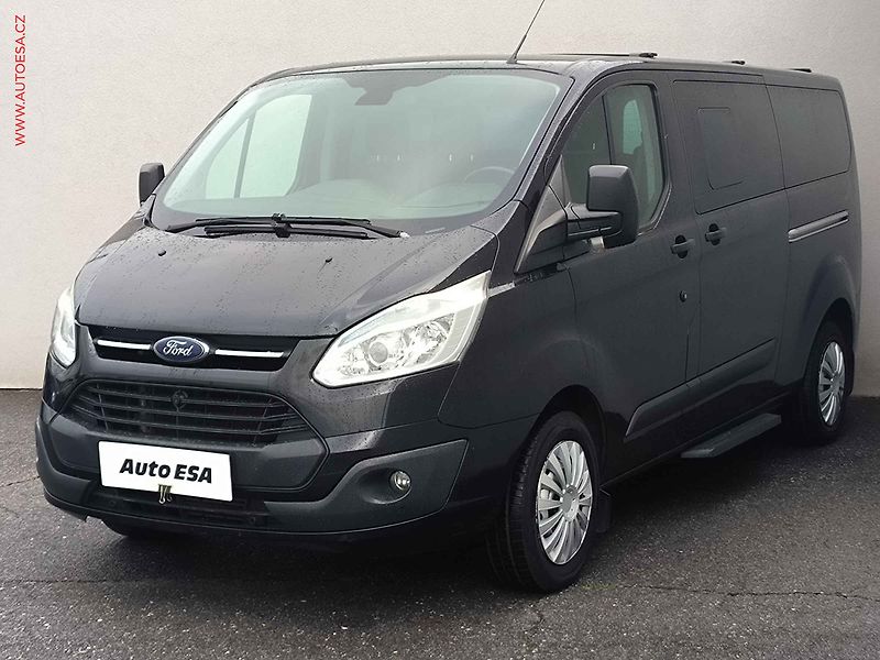 Ford Tourneo Custom (2014) 2.2TDCi L2 9míst, Trend, AC - fotka 3 z 19