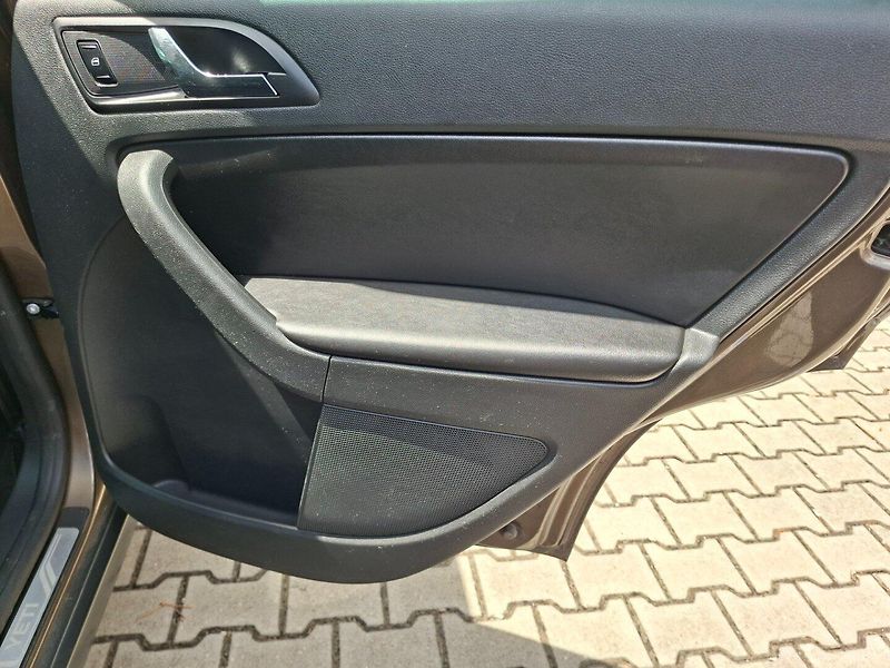 Škoda Yeti (2015) 2.0TDI 81kW 4X4 OUTDOOR -1.MAJ - fotka 21 z 35