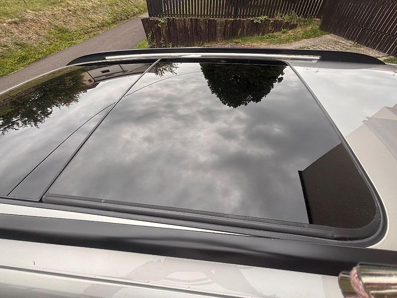 Volkswagen Golf (2015)  2.0 TDI, panorama, tažné  - fotka 5 z 10