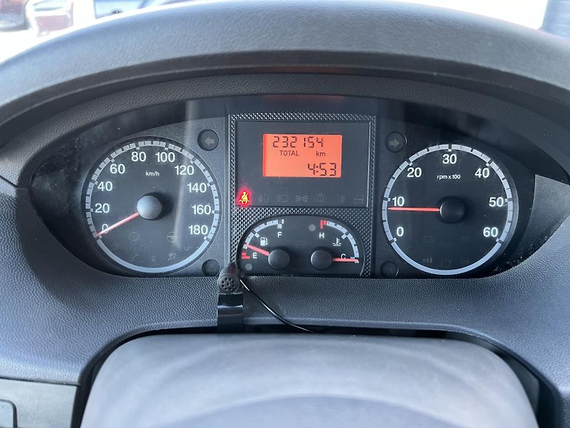 Peugeot Boxer 3.0HDI 116KW,7MÍST,ASR - fotka 31 z 41