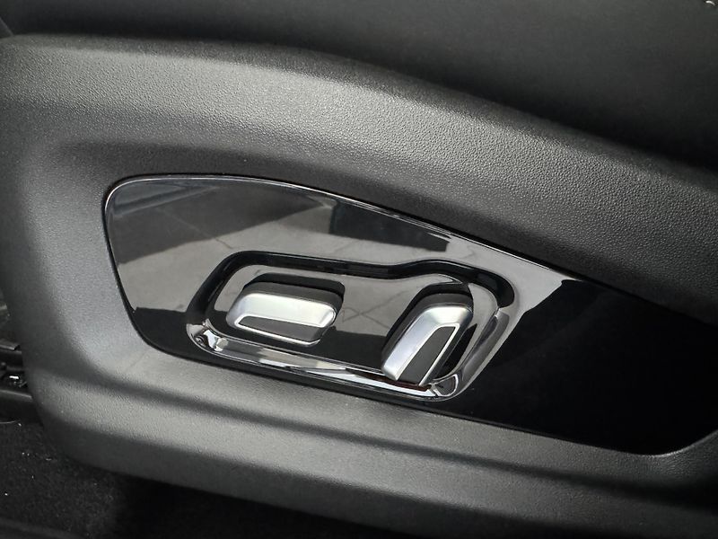 Chery Tiggo 7 (2026) 1,6T ICE Luxury FWD - fotka 24 z 60