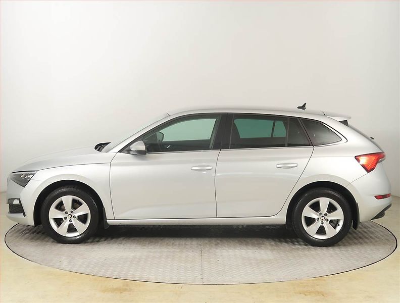 Škoda Scala (2021) Style 1.5 TSI, ČR,1.maj - fotka 3 z 18