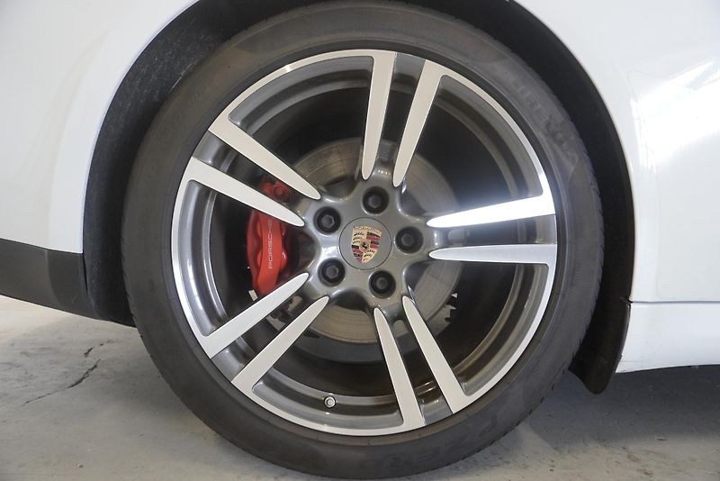 Porsche Panamera  4,8I V8 4WD PD - fotka 41 z 45