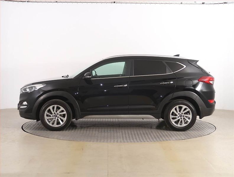 Hyundai Tucson (2017) 1.6 T-GDI, 4X4, Serv.kniha - fotka 3 z 19