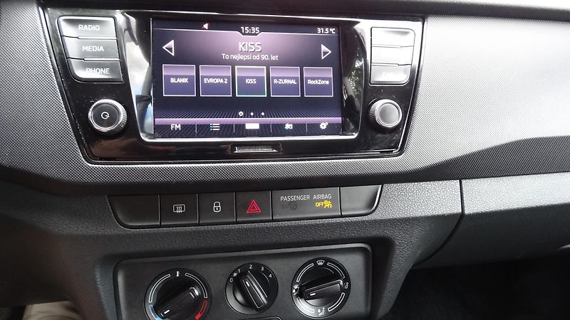 Škoda Fabia K.1.0TSi Amb.Taž.zař. - fotka 10 z 17