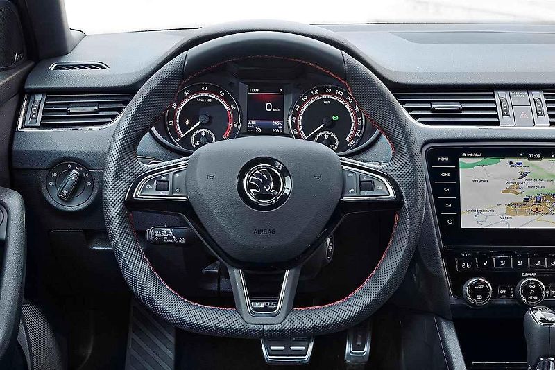 Škoda Octavia RS 245.