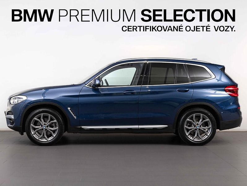 BMW X3 xDrive20d - fotka 2 z 21
