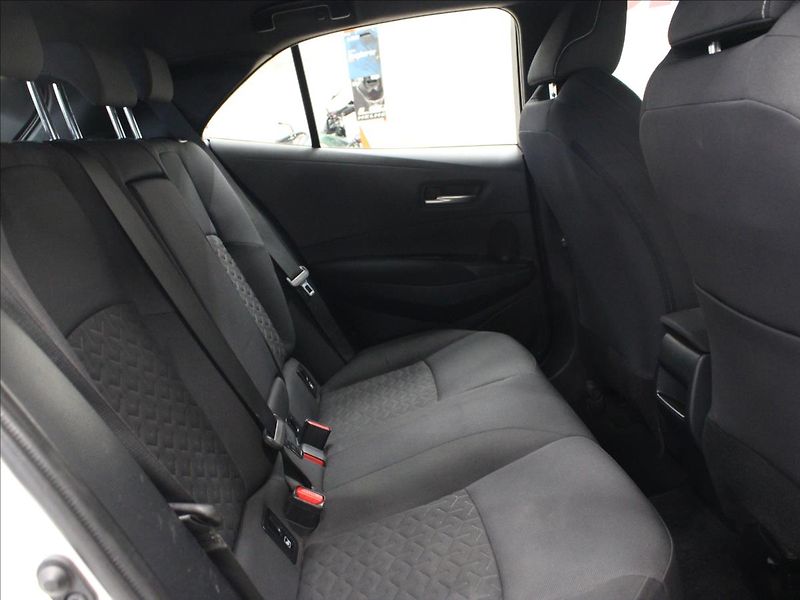 Toyota Corolla 1,2 Turbo, 1.majitel - fotka 12 z 34