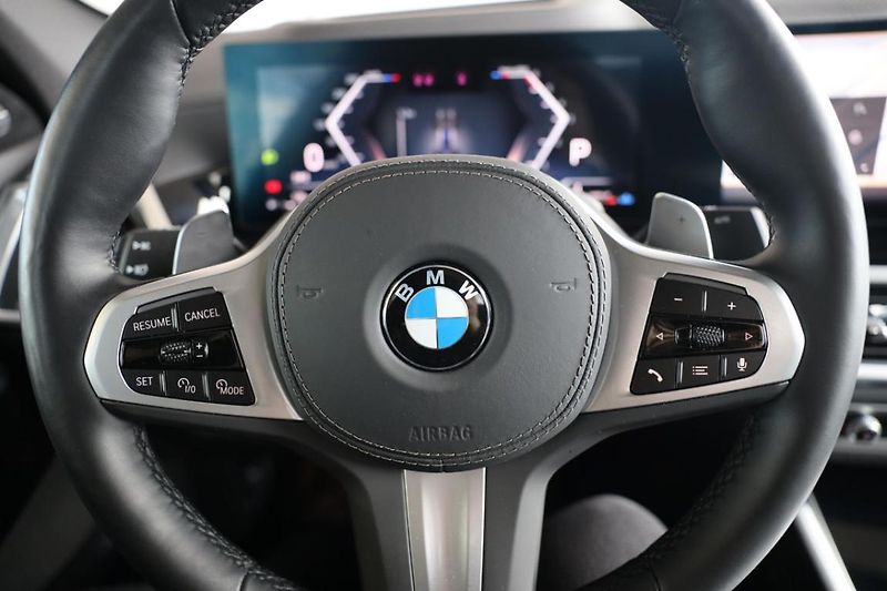 BMW X6 xDrive40d - fotka 31 z 32