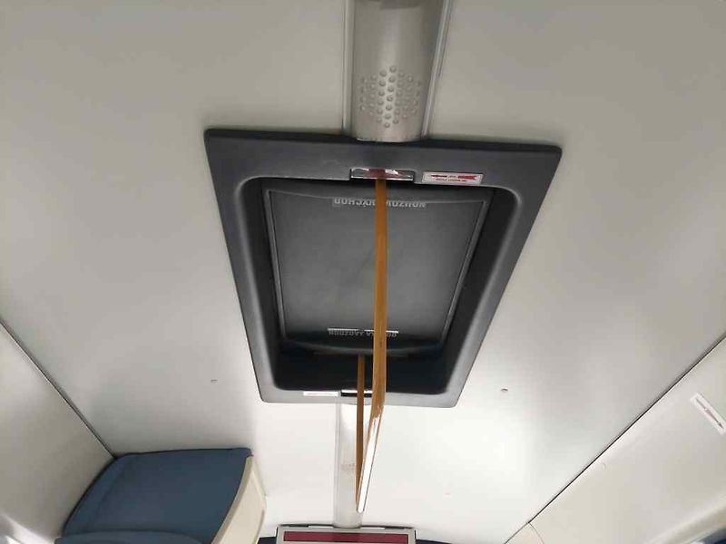 Irisbus SFR 162 nízkopodlažní - fotka 25 z 53