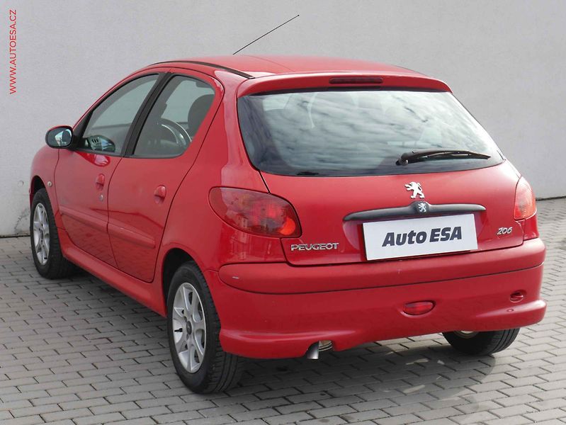 Peugeot 206 (2008) 1.4i, ČR, Klima - fotka 6 z 15