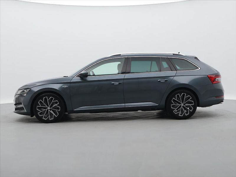 Škoda Superb 2,0 TSI 200kW L&K 4x4 DSG DPH - fotka 4 z 36