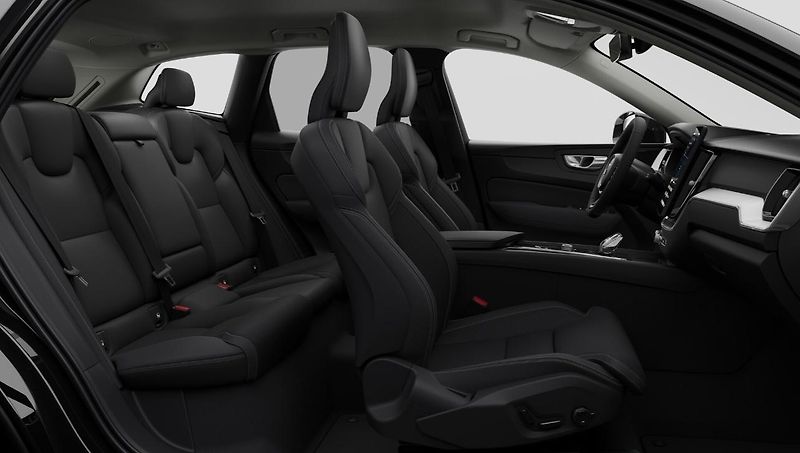 Volvo XC60 (2026) B5 PLUS - fotka 12 z 13