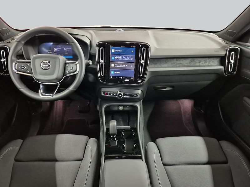 Volvo XC40 Recharge 82kWh Twin Motor Plus - fotka 11 z 15