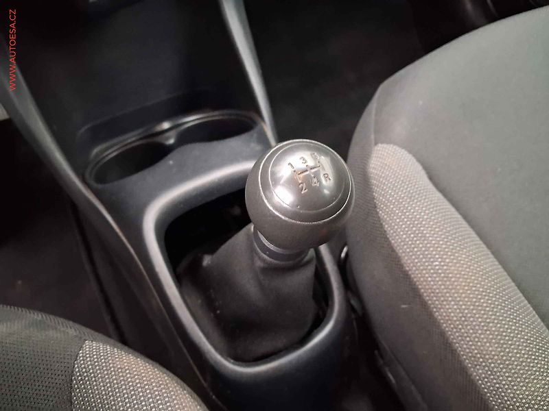 Toyota Aygo (2021) 1.0i, ČR, AC, el. výbava - fotka 15 z 15