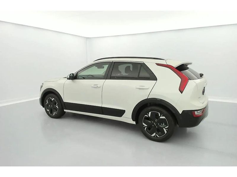 Kia Niro (2026) Final Edition V2L 7let ZÁRUKA - fotka 6 z 13