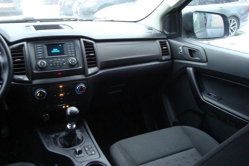 Ford Ranger (2023) 2.0TDCi, 4x4,ČR,Pouze 17 tis.! - fotka 44 z 78