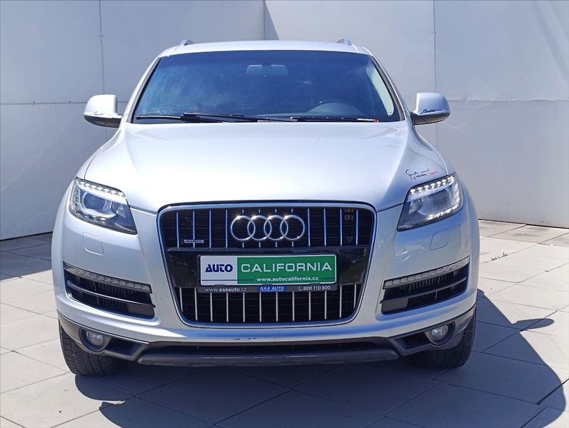 Audi Q7 3,0 TDi Quattro Autom.7Míst ČR - fotka 3 z 40