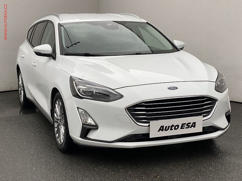 Ford Focus (2021) 2.0 TDCi, Titanium, AT, LED - fotografie inzerátu