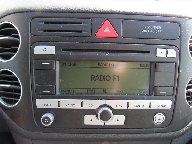 Volkswagen Golf Plus 1,9 TDI 77kW Comfortline - fotka 16 z 31
