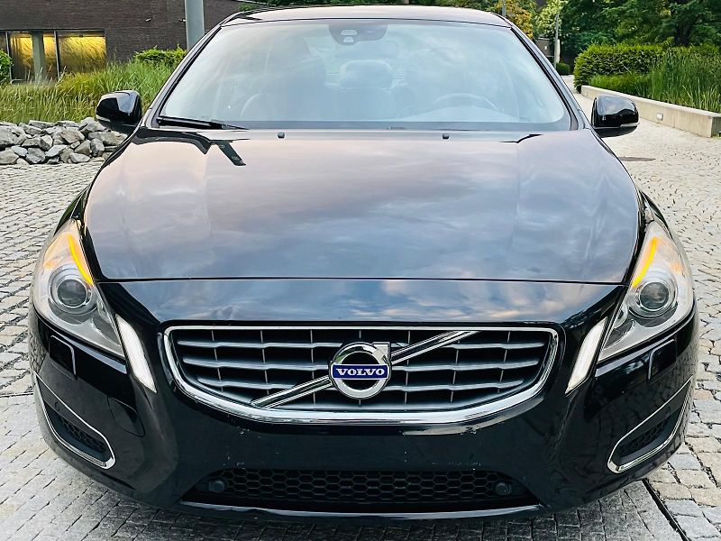 Volvo S60 2.0D 120KW 5VÁLEC VÝHŘEV SENZO - fotka 6 z 44