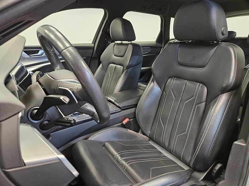 Audi A6 45TFSI q S-Line Matrix Kůže - fotka 13 z 26