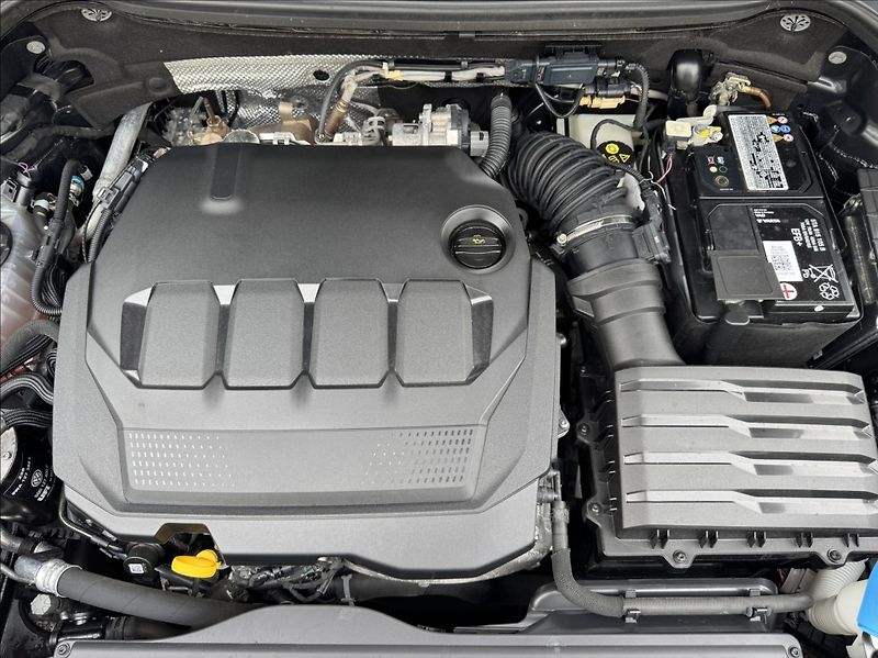 Škoda Karoq 2,0 TDI DSG STYLE DPH 1.maj ČR - fotka 47 z 50