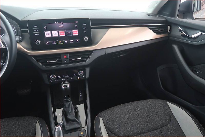 Škoda Scala (2019) 1.5 TSI, Automat, Serv.kniha - fotka 8 z 18