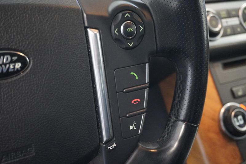 Land Rover Range Rover Sport 3,0D HSE AUTOMAT - fotka 18 z 36