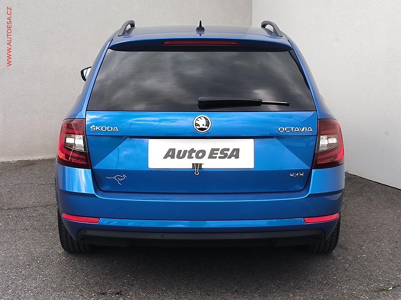 Škoda Octavia (2019) 2.0 TDi 4x4, ČR, DSG, LED - fotka 5 z 28